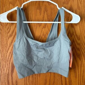 Colsie Seamless Sports Bralette in Light Gray